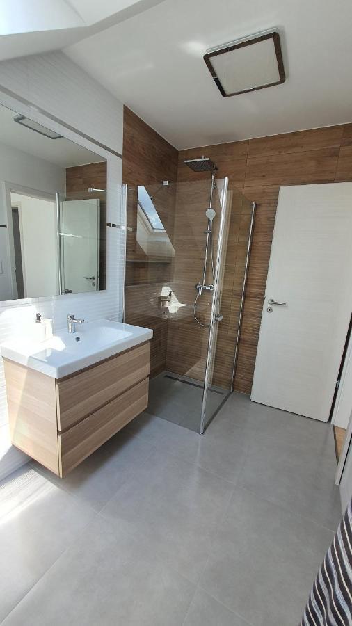 Velence Lakeside Pool House Екстер'єр фото